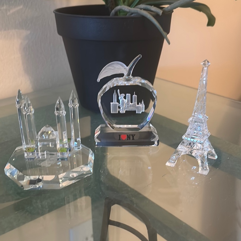 White Glass Art Cityscape and Eiffel Tower Collection
